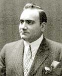 Enrico Caruso in suit and tie