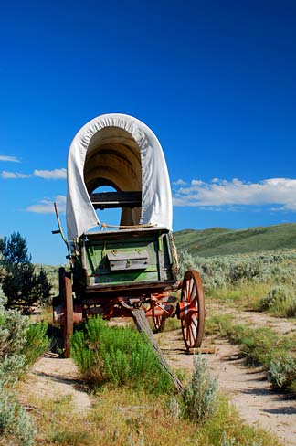 File:Covered Wagon (Baker County, Oregon scenic images) (bakDA0056).jpg ...