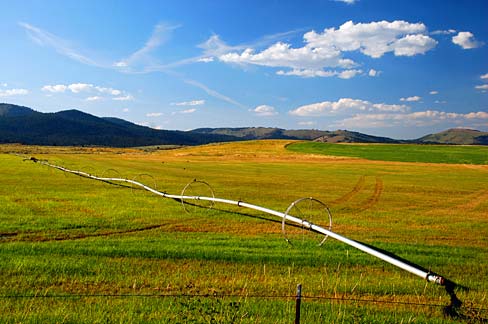 File:Irrigated Field (Lake County, Oregon scenic images) (lakDA0001a ...