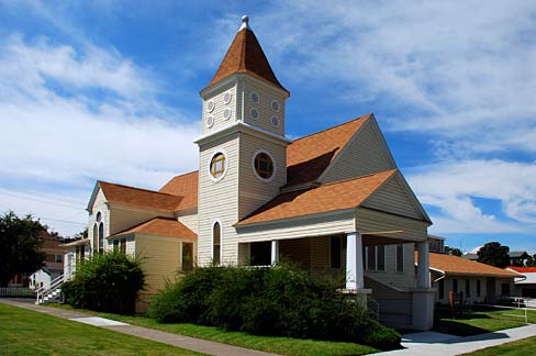 File:Milton Freewater Church (Umatilla County Oregon scenic images