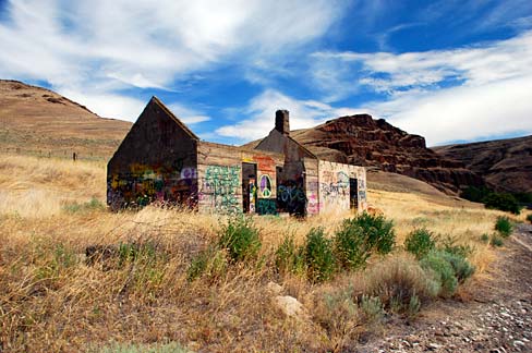 File:Abandoned House (Umatilla County Oregon scenic images) (umaDA0091
