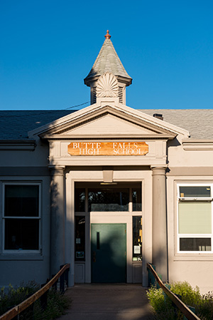 The front door entrance to Butte Falls High School.