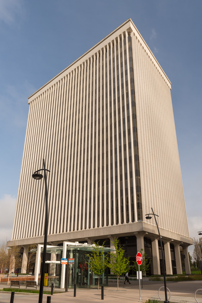 A 16-story, 261,954-square-foot Class-A office tower located at 700 NE Multnomah St in Portland's Lloyd District.
