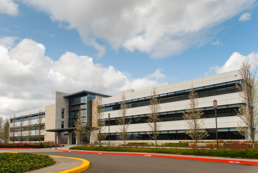 the North Capitol Mall Office Building in Salem, Oregon— a multi‑story government office structure with a modern facade.