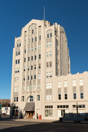 The building was constructed in 1929 in the Art Deco style.